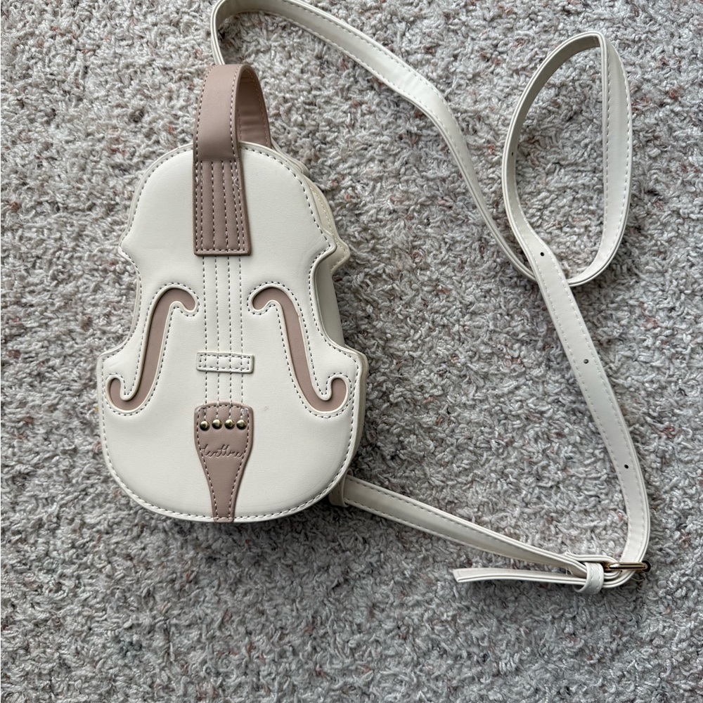 Elegant Cream and Tan Violin-Shaped Women's Bag